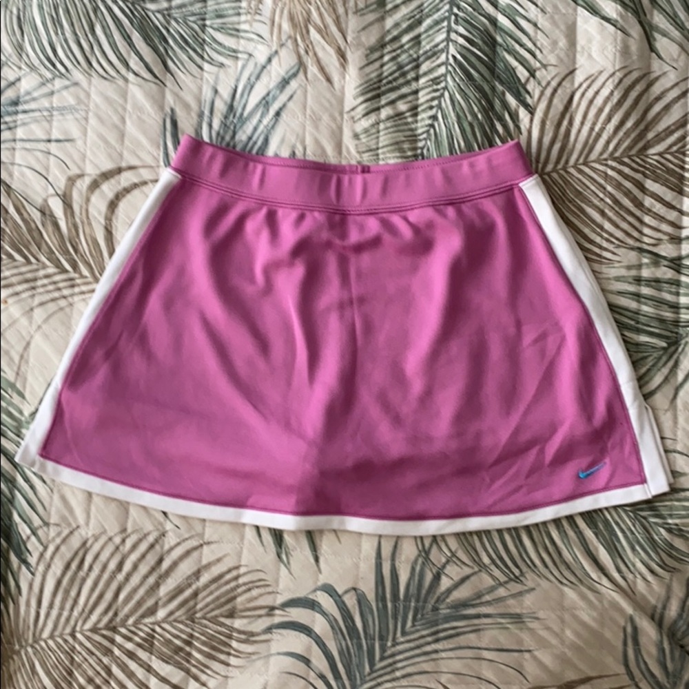 Nike tennis skort